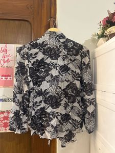 Elegant Black Lace Print Blouse