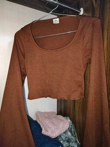 Brown Long bell Sleeve Cropped Top