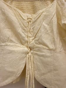 Cream Puff Sleeve Square Neck Top