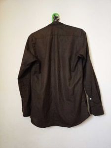 Men's Dark Brown Button-Up Shirt
