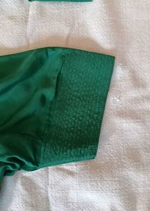 Beautiful Green Embroidered Kurta Set