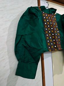 Embroidered Stylish Blouse ☘️