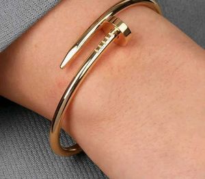 Cartier anti tanish Gold Nail Bracelet🌟