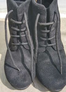 Black Suede Boots 🖤✨