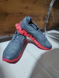 Reebok Men Casual Shoes. Unused. No Coins.