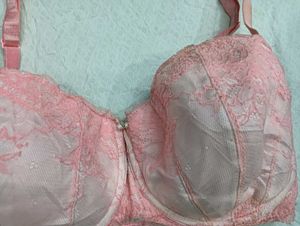 Pink Lace🤎 Padded Bra🤎 36 DD