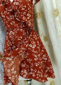 ❤️Chic Red Floral Wrap Dress❤️