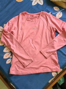 Snug fit vintage athleisure top
