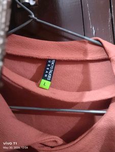 Tokyo Talkies Urban Top