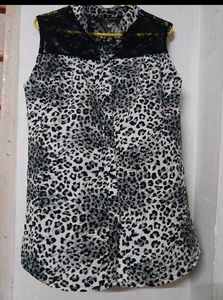 Stylish Women's Tops - Set of 2