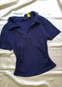 Ribbed collared top