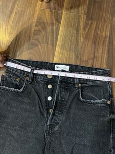 Zara Black straight fit Jeans