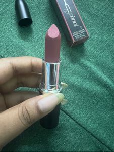 Mac Maximal Matte Lipstick "Twig Twist"