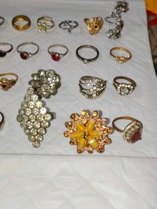 Assorted Ring Collection set of 3 rings 99