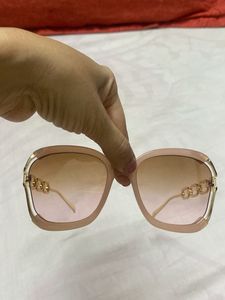 Chic Chain Detail Oversized Sunglasses