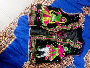 Embroidered Black Ethnic Waistcoat/Choli
