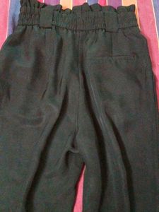 Zara stylish Black Paperbag Waist Pants