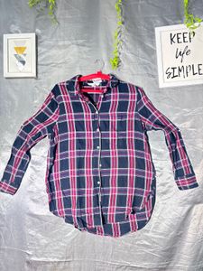 H&amp;M Classic Plaid Button-Up Shirt