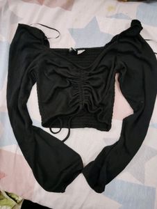 H&amp;M Long Sleeve Crop Top