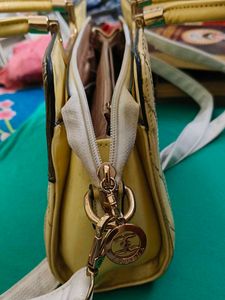 Elegant Handbag - ESBEDA