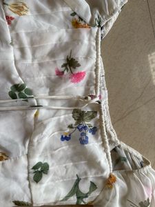 White Floral Print Crop Top