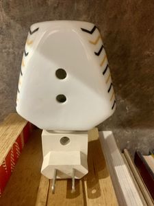 Wall Lamp With Sakura fragrance
