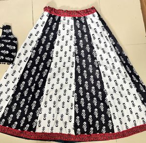 Beautiful Black &amp; White Printed Chaniya Choli
