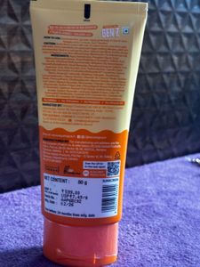 Aqualogica Glow Dewy &amp; Radiance Water Light Sunscr