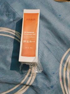 ARATA UV-Defence Sunscreen Gel SPF 50