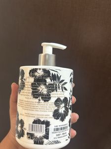 My Dear Fallen Petals body lotion