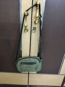 Stylish Olive Green Crossbody Bag