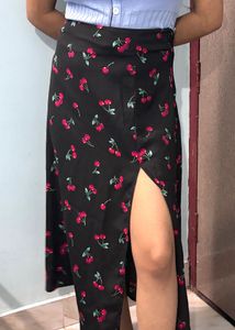 Black Graphic Roman Column Midi Skirt