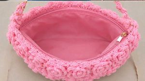 Chic Crochet Rose Shoulder Bag