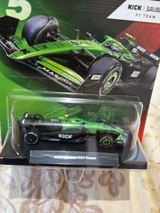 Hot Wheels Premium F1 #5 2025 KICK SAUBER
