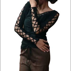 Chic Black Lattice Sleeve Top