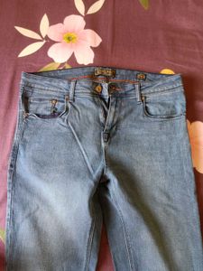 Blue Jeans In Good Condition