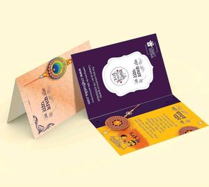 Rakhi Gift Set with Lord Krishna Idol