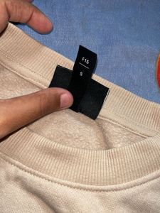 Comfortable Beige Sweatshirt