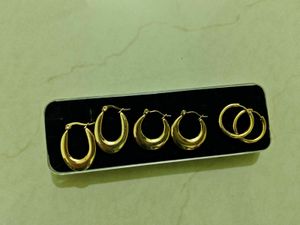 Gold Hoop Earrings Set