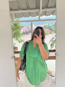 Vibrant Green Embroidered Kurta