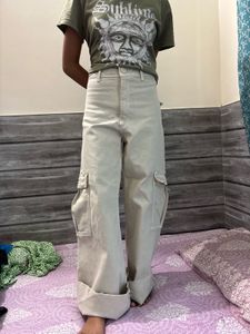 Stylish Beige Cargo Pants