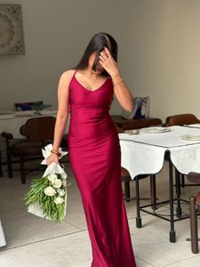 NEWME Burgundy Dress 💋