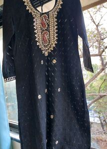 Festive Black Kurta With Gota Patti Work