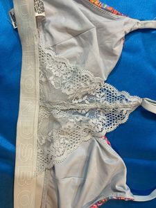 Pretty Floral Lace Bralette