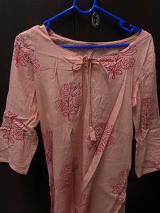 Elegant Pink Kurta with Red Print