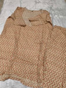 Stylish Kurta with pant (women's)