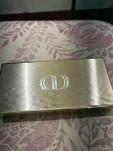 Dior Makeup Compacting