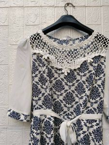 New with tag Korean Boho Peplum Blouse laces