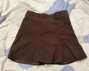 brown mini skirt