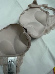 H&amp;M push-up Lace Padded Bra